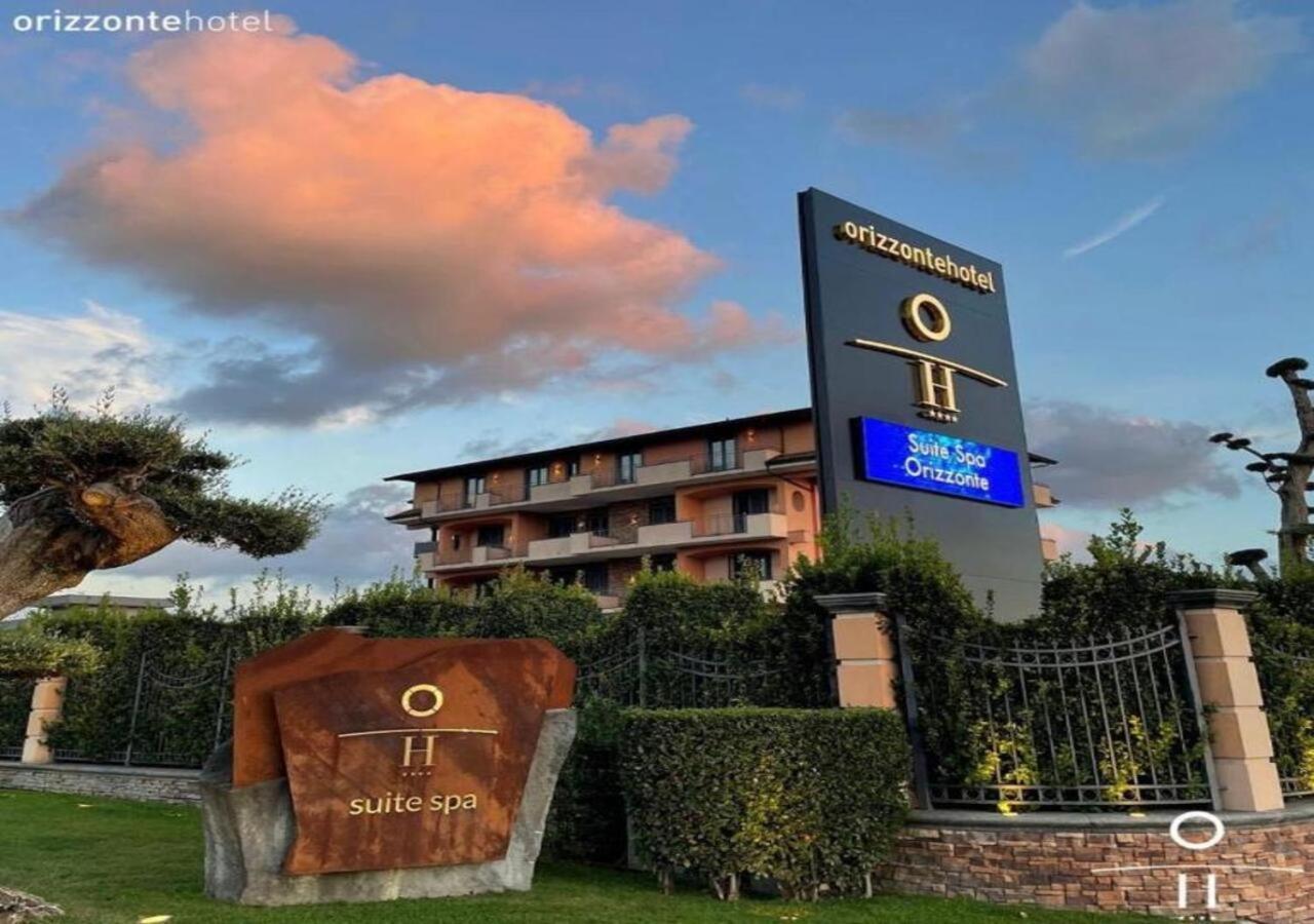 לאגו פטרייה Hotel Orizzonte מראה חיצוני תמונה